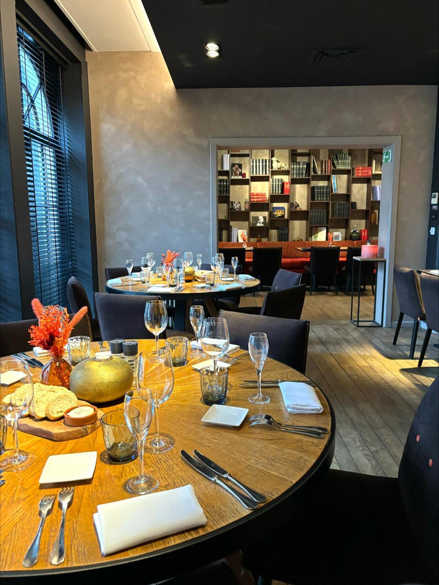 Hotel Cortina Вевелгем Екстериор снимка